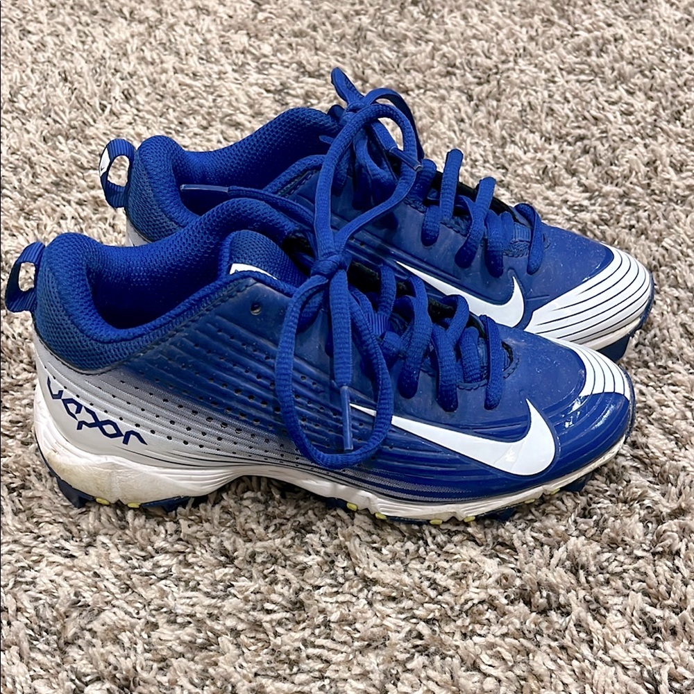 Nike Kids Blue and White Cleats
